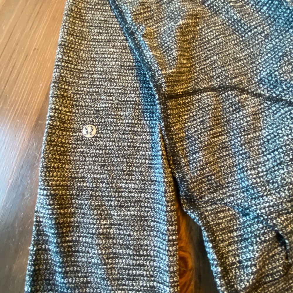 4 Pairs of Lululemon size 4 leggings